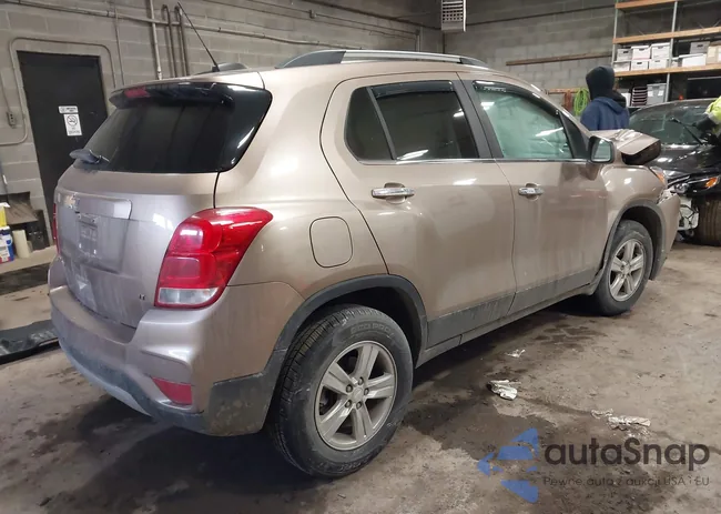 3GNCJPSB3JL374776: 44485319