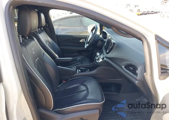 2C4RC1S7XMR590329: 44485393