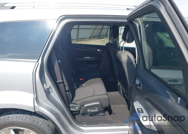 3C4PDCBB3HT619516: 44485401