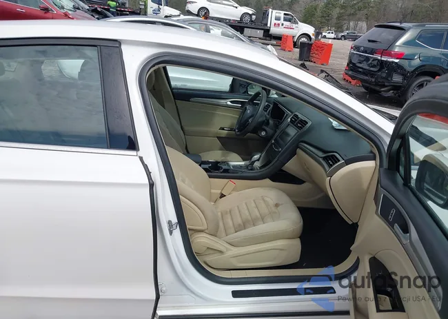 1FA6P0H71E5388279: 44485412