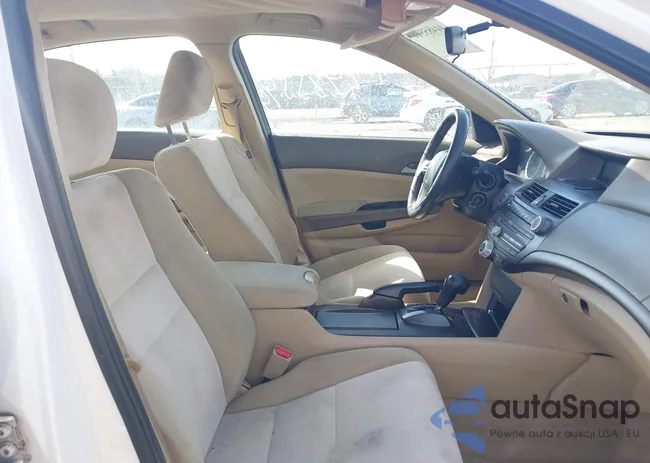 1HGCP2F47AA181769: 44485544