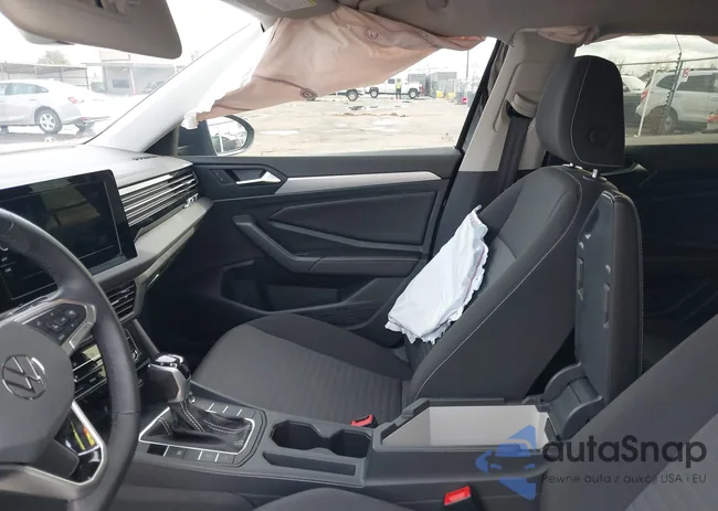 3VW5X7BU6SM088057: 44485548