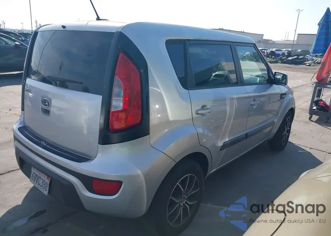 KNDJT2A59C7455667: 44485575