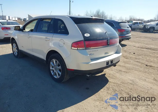 2LMDU88C17BJ15122: 44486800