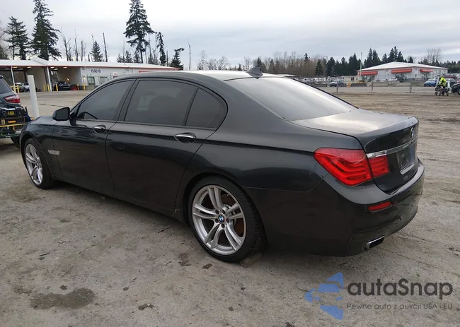 WBAKB4C52CC576691: 44486987