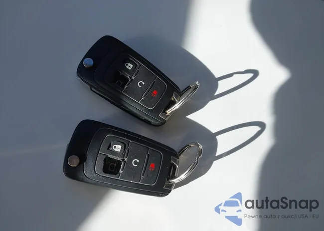 1G1JC6SH5E4116742: 44487008