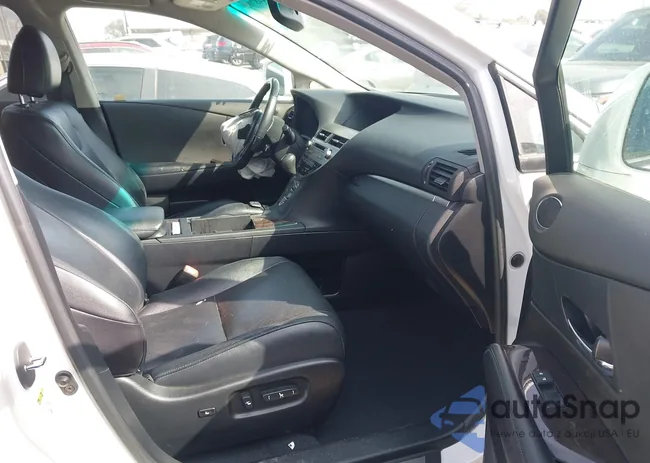 2T2ZK1BA0DC117565: 44487019