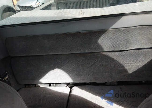 1B7GL22X9YS523979: 44487115