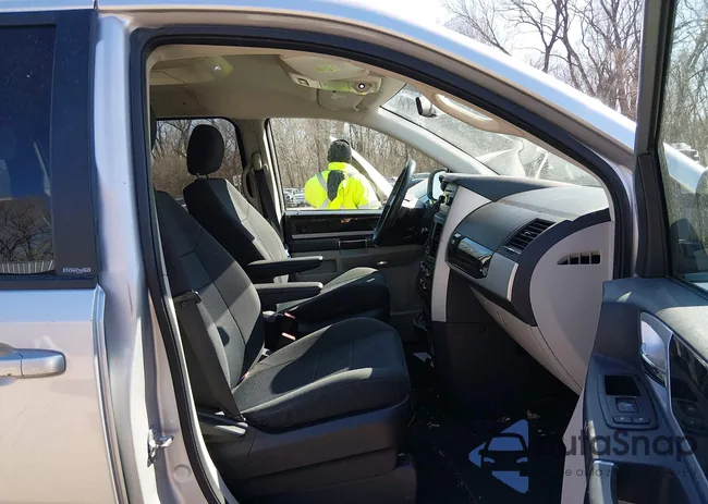 2D4RN5D12AR102368: 44487137