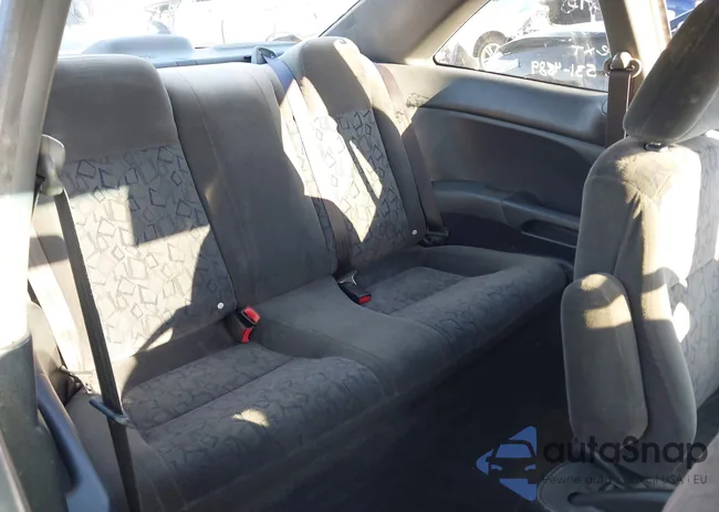 1HGEM21921L071561: 44487143