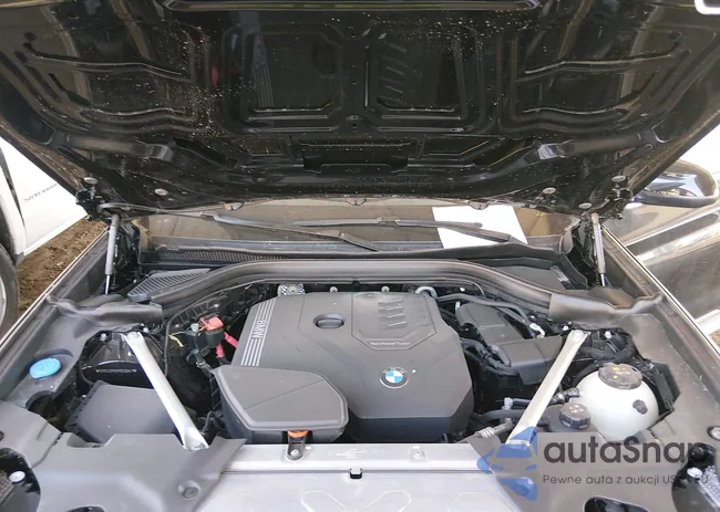 5UX53DP03P9S15841: 44487202