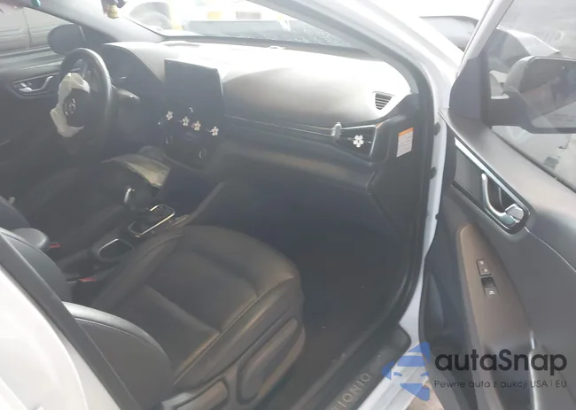 KMHC05LC8LU240549: 44487247