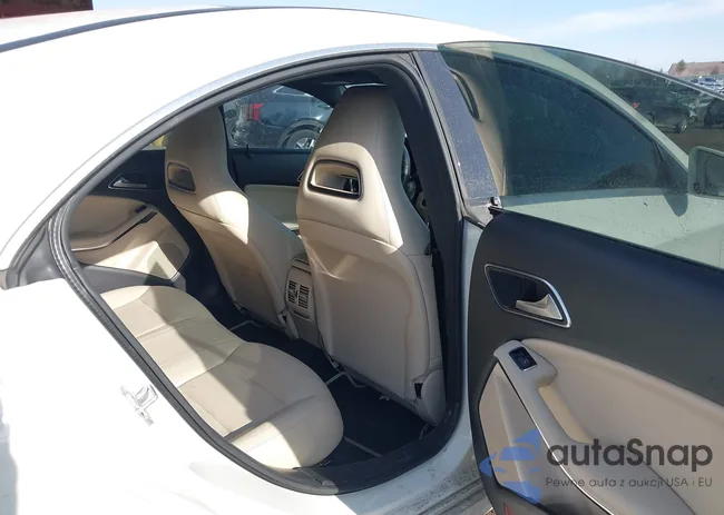 WDDSJ4EB6HN457908: 44486391