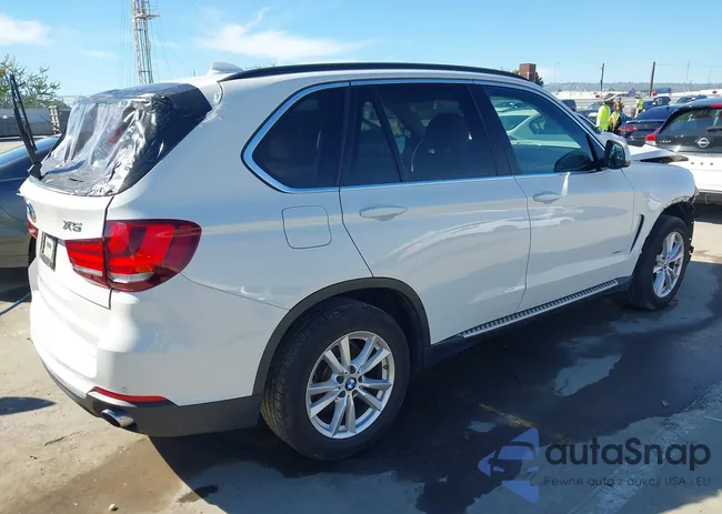 5UXKR0C50F0P01067: 44486395