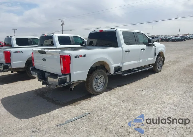 1FT7W2BA0PED32337: 44486520