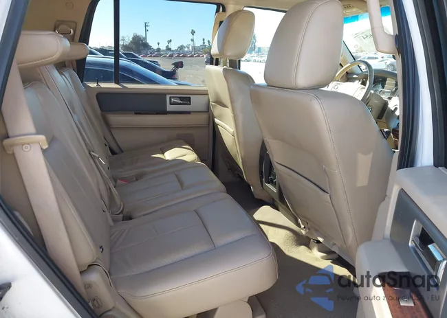 1FMJU1J51DEF51938: 44486547