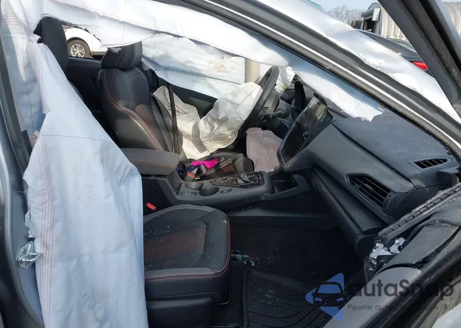 4S4GUHM64S3711066: 44486573