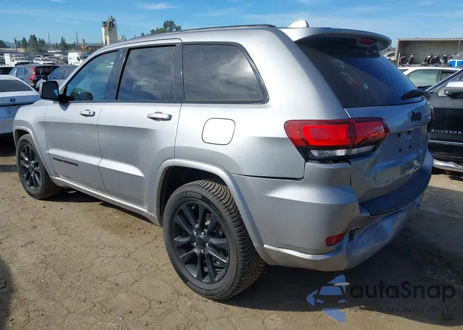 1C4RJEAG1JC485309: 44486583