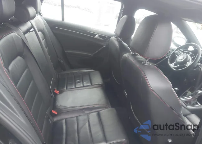 3VW447AU9FM056425: 44486657