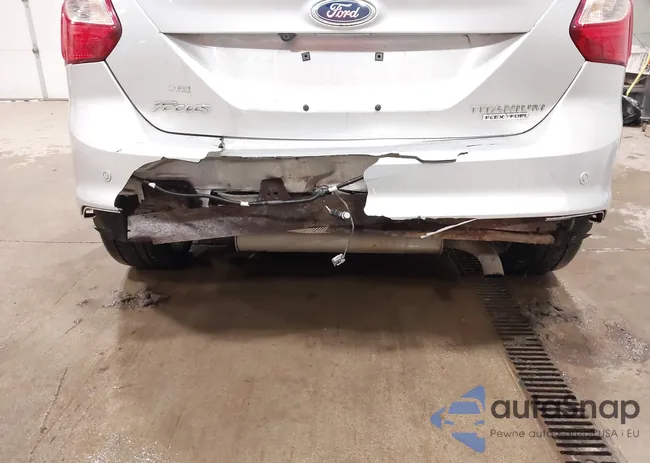 1FADP3N23DL284422: 44486680