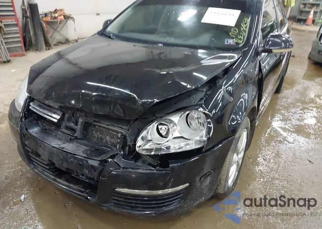 3VWRZ7AJ4AM067127: 44486681