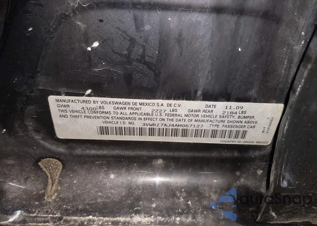 3VWRZ7AJ4AM067127: 44486681