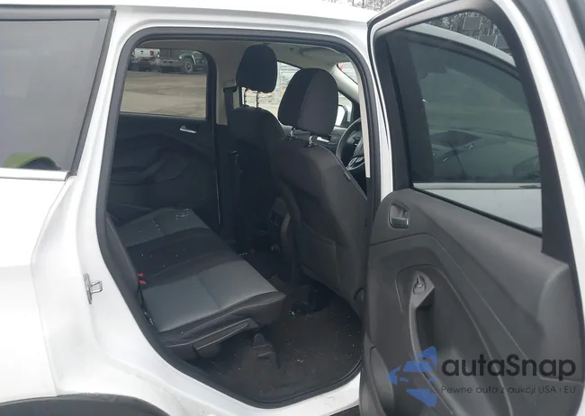 1FMCU0GD4HUA40575: 44487758