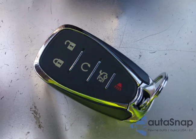 1G1ZD5ST3JF261520: 44487918