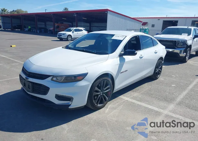 1G1ZD5ST3JF261520: 44487918