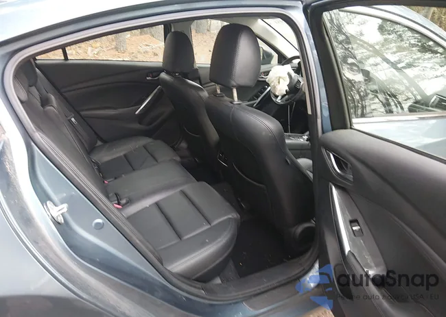 JM1GL1V52H1153985: 44487951