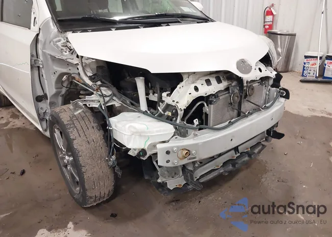 JTKKU4B40C1017523: 44487967