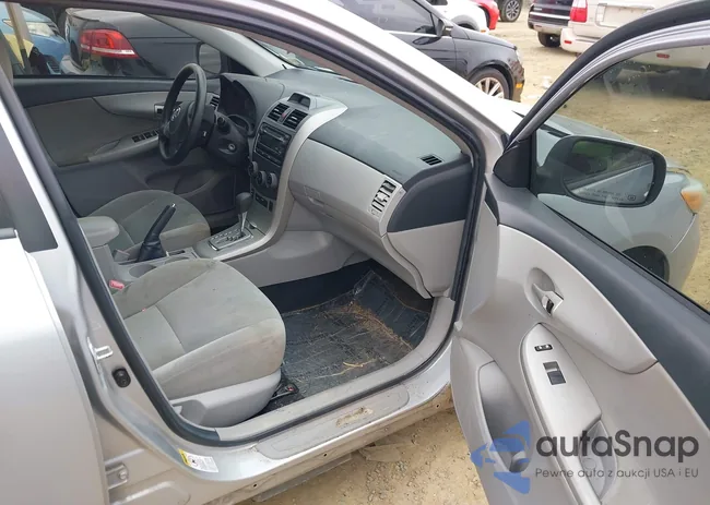 2T1BU4EE9CC895717: 44487983