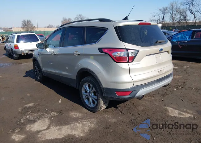 1FMCU9HD2JUB50209: 44488058