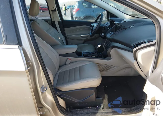 1FMCU9HD2JUB50209: 44488058