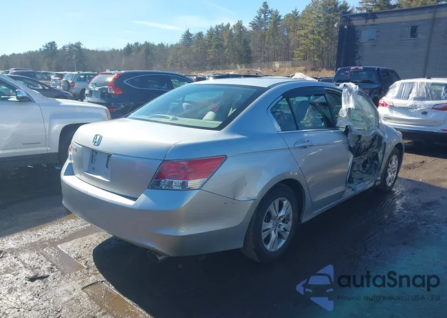 1HGCP2F46AA013914: 44488172