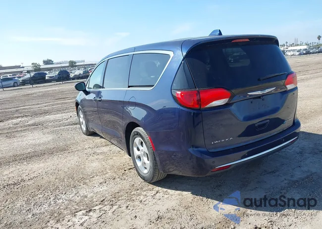 2C4RC1H72JR332969: 44488218