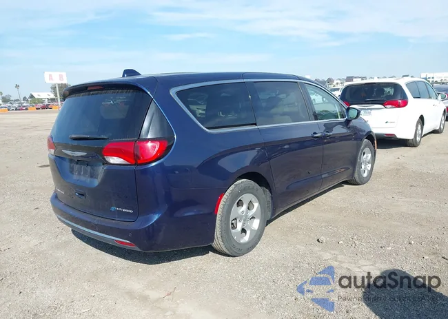 2C4RC1H72JR332969: 44488218