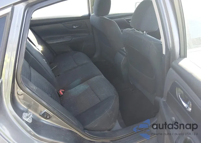 1N4AL3AP1GN388223: 44488220