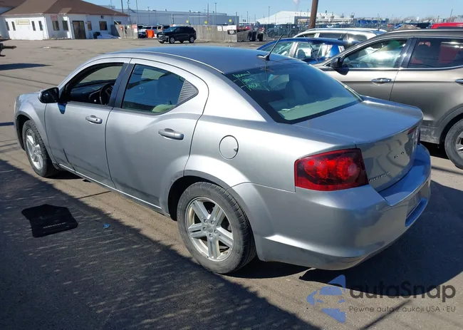 1C3CDZCBXDN610942: 44488232