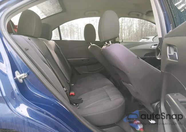 1G1JC5SH5D4136935: 44488276