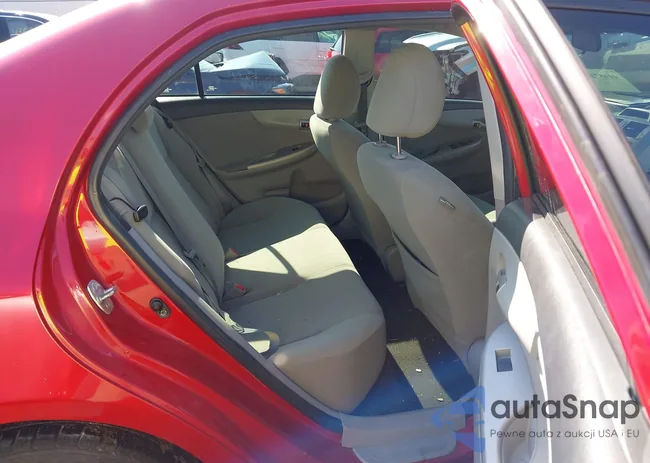 2T1BU4EE3CC784158: 44487362