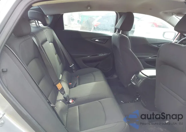 1G1ZD5ST3PF208227: 44487413