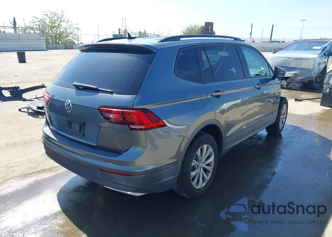 3VV1B7AX0LM142709: 44487474