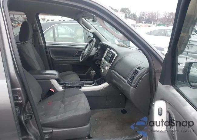 4F2YZ02Z95KM61245: 44487555