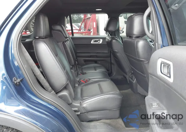 1FMHK8F81CGA32228: 44487684