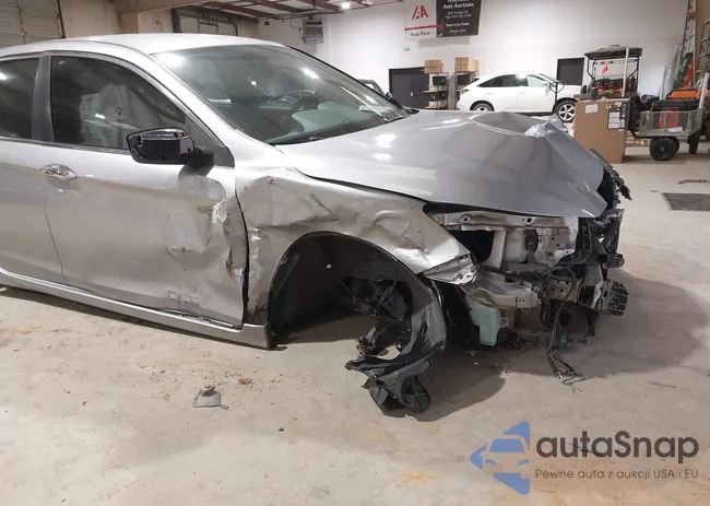 1HGCR2F54HA127360: 44488693