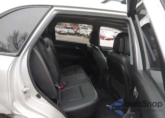 1FMJU2A57BEF35729: 44488869