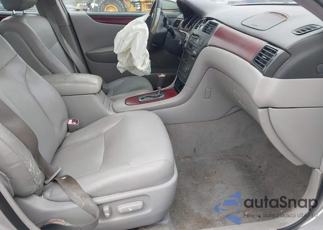 JTHBA30G245042519: 44488910