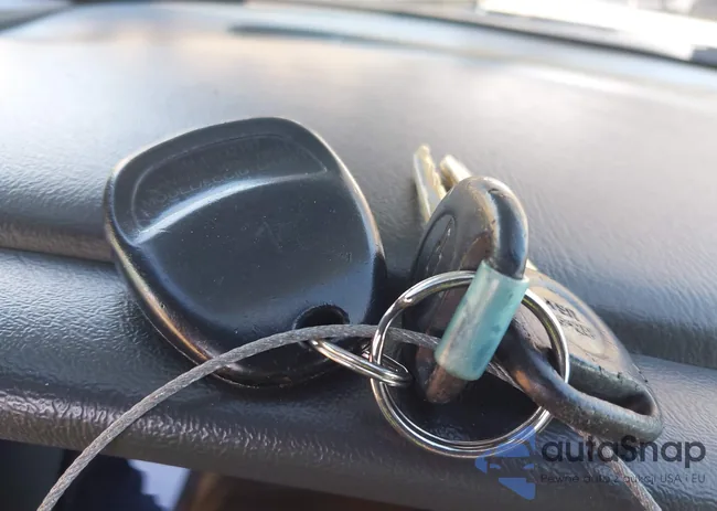 1GCHK23U56F225639: 44488913