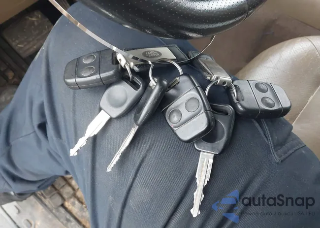 SALJY1244XA794548: 44489083